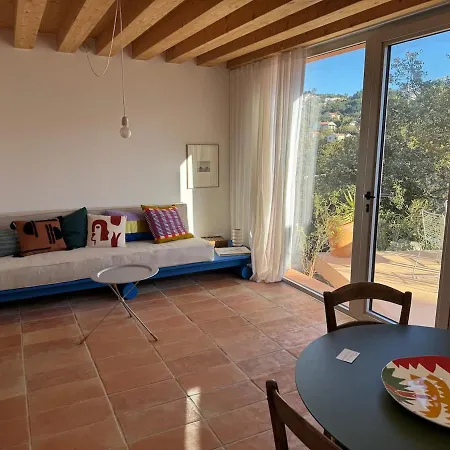 Maison 2 Personnes Chateaubriand Vila *